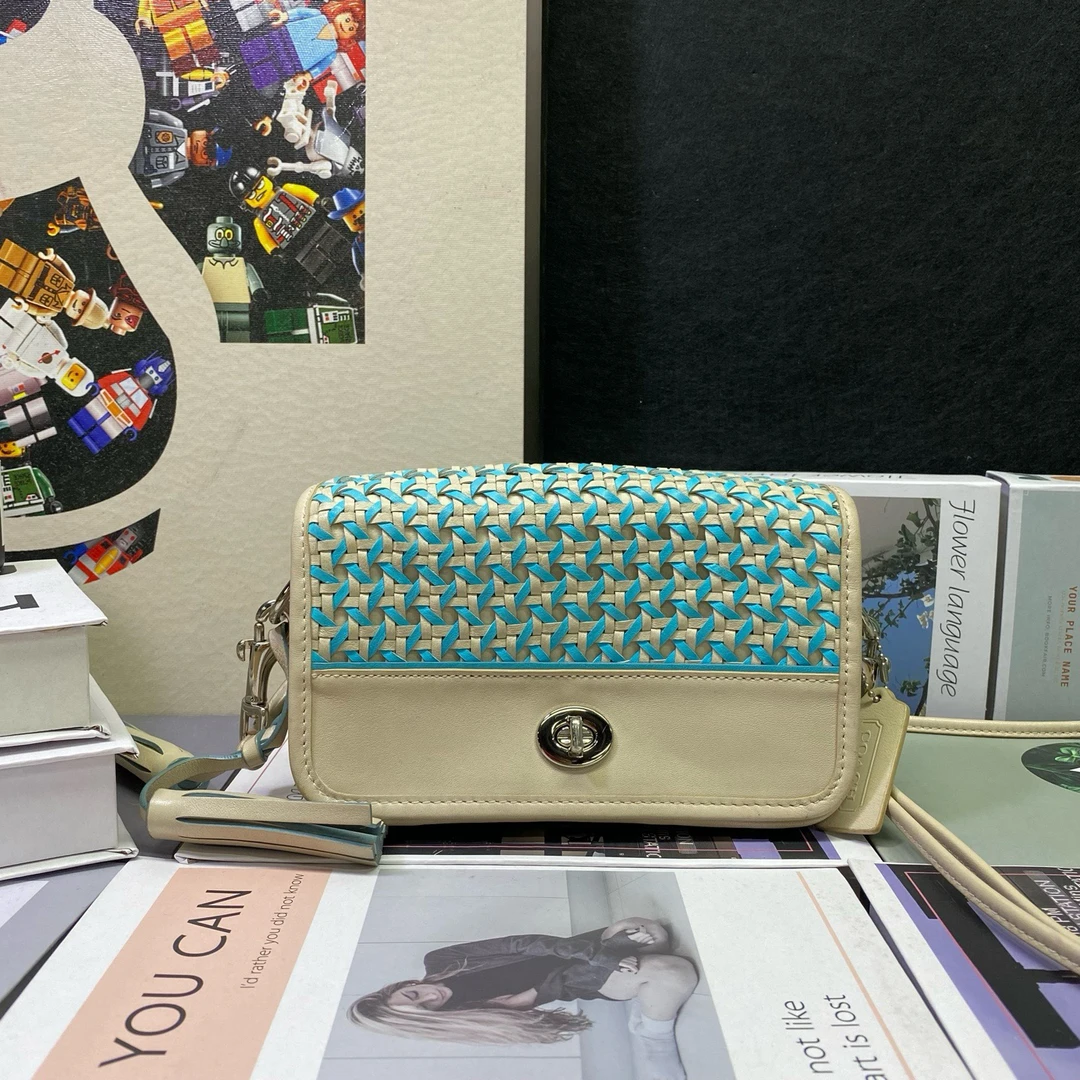 95新 COACH/蔻驰 23625斜挎包20*11