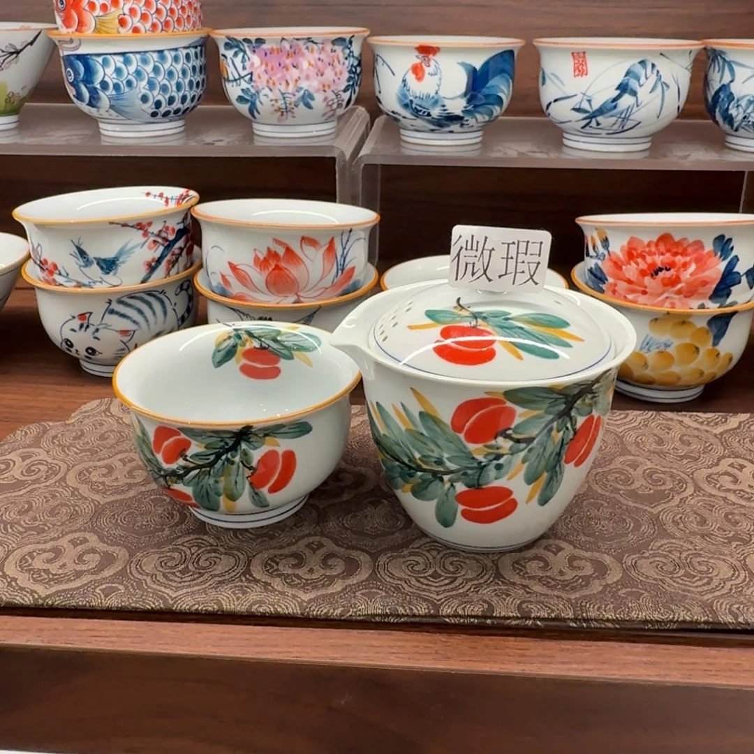 釉下手绘茶具微瑕