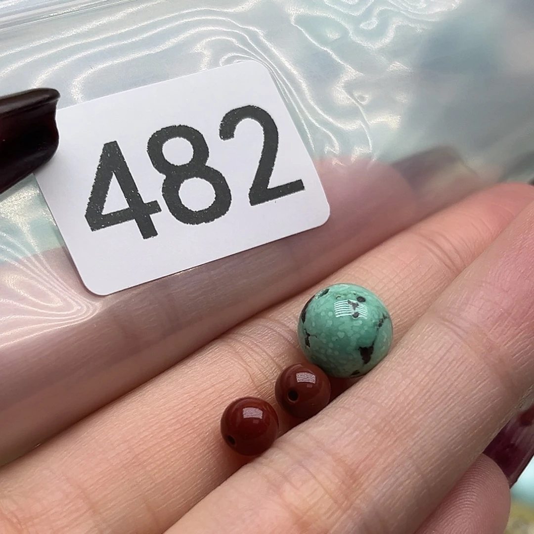 南红玛瑙未镶嵌珠宝奇石