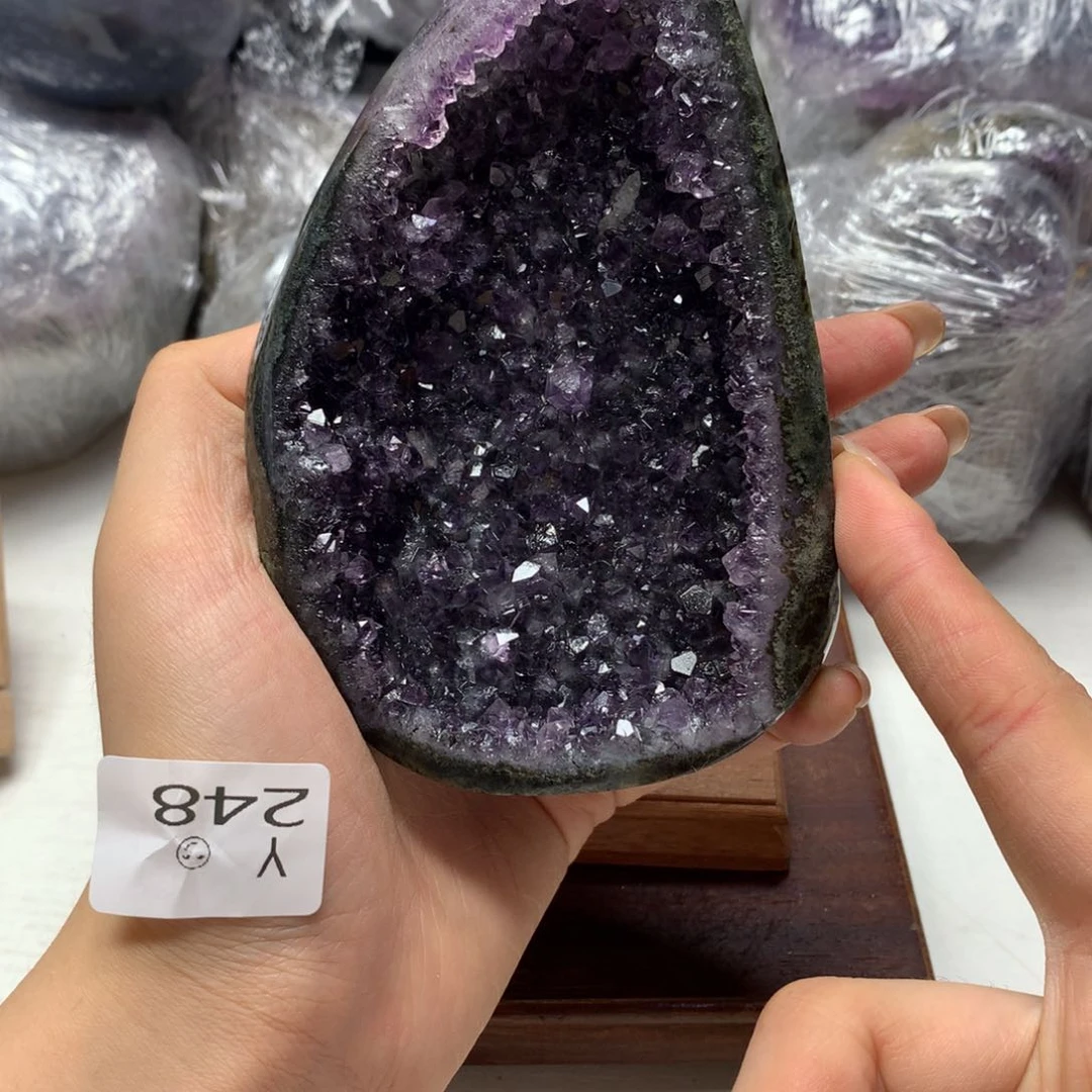 未镶嵌摆件水晶水晶