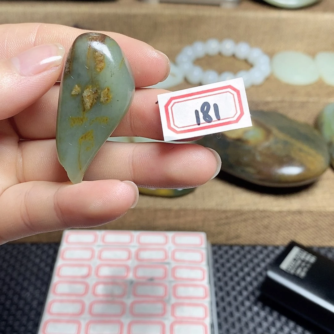 未镶嵌和田玉挂件181