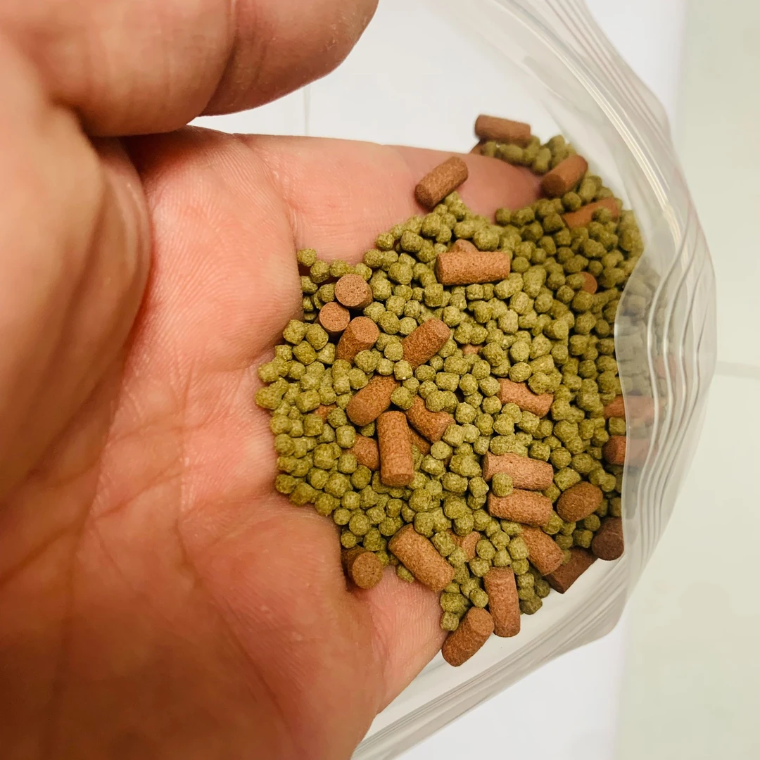 自调配龟粮适合3-7厘米水龟半水龟通用营养均衡一斤装