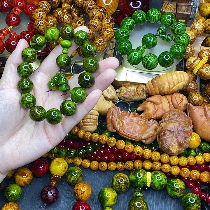 松木琥珀木文玩手串