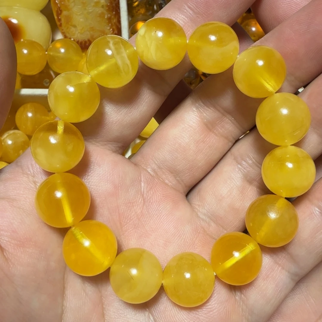 琥珀未镶嵌裸石成品