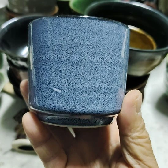 瓷片五厂，七厂各种摆件，瓷片、均有瑕疵。！