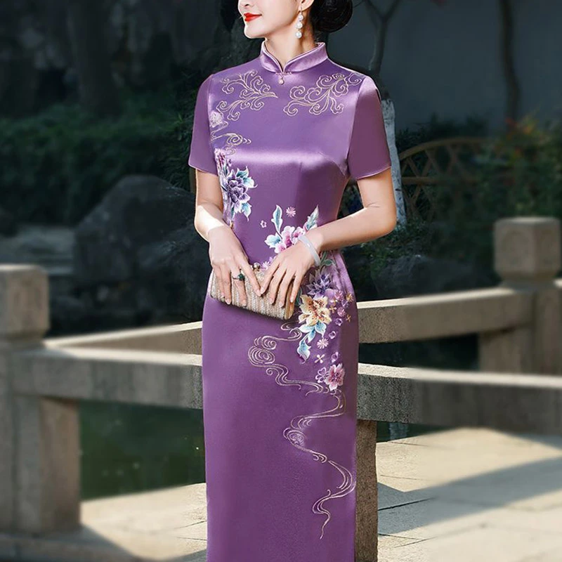 王小鸭2025新款高档精致刺绣醋酸缎妈妈婚宴旗袍中国风宴会礼服女