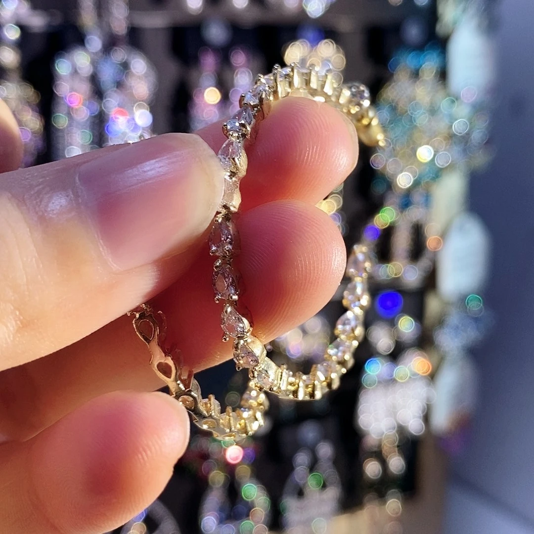 锆石纯铜合金锆石
