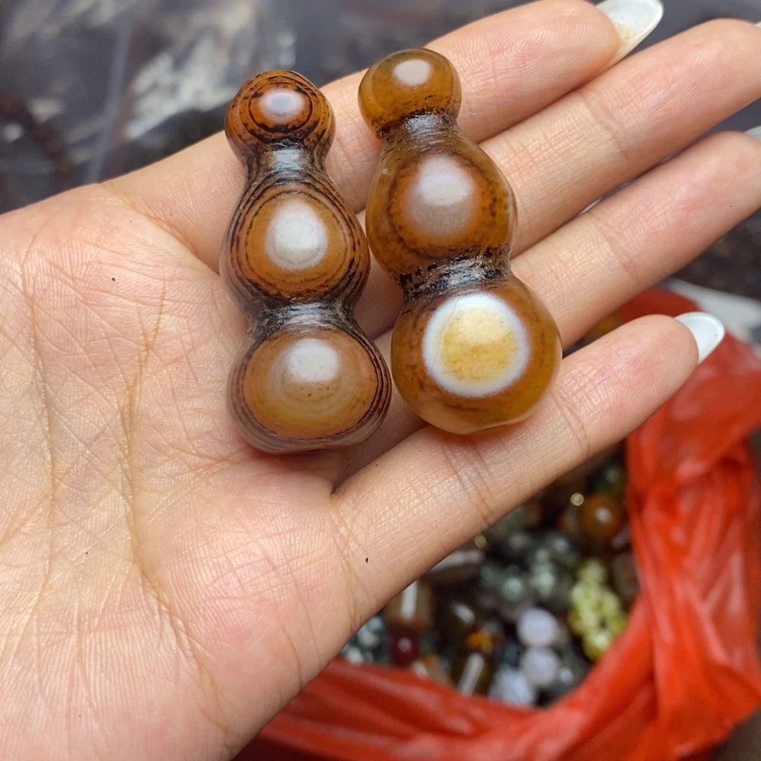 未镶嵌颈饰玛瑙/玉髓