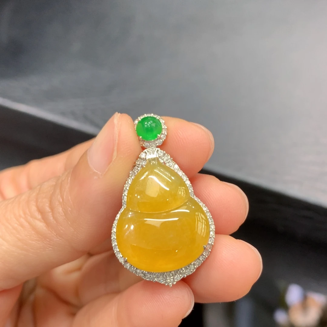 翡翠18K金镶嵌吊坠(不含链)