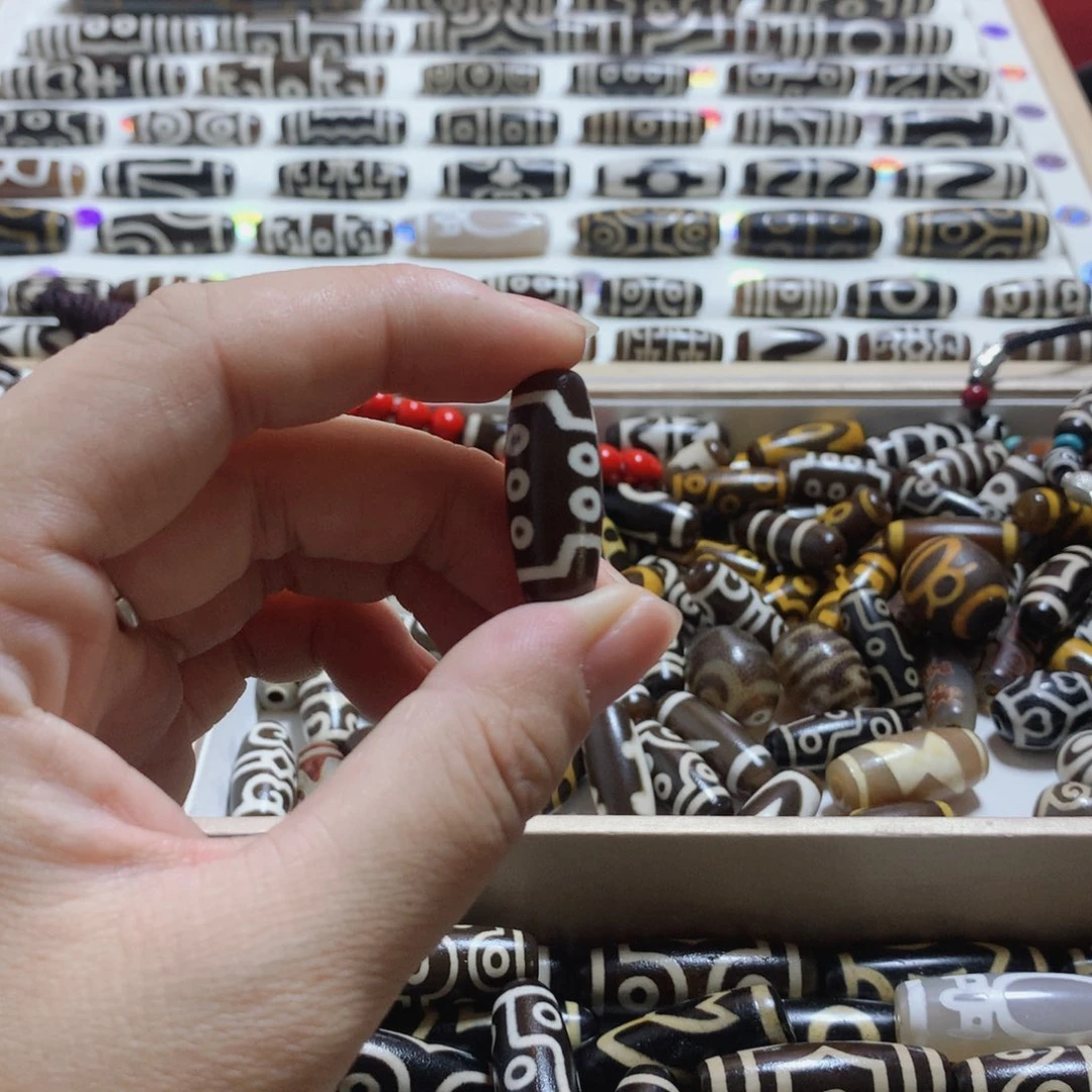 未镶嵌颈饰玛瑙/玉髓