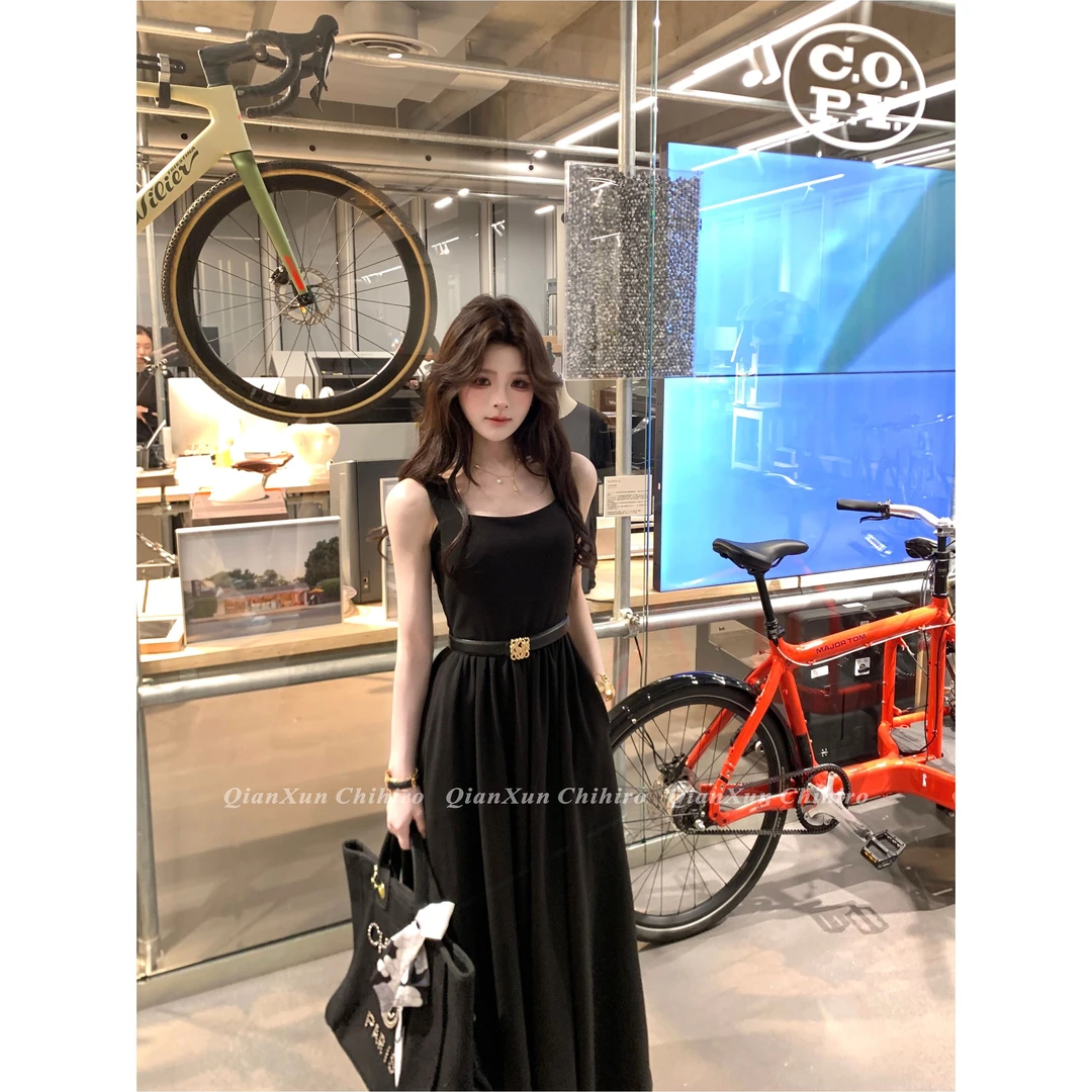 「黑天鹅」夏季时尚气质百搭法式洋气减龄通勤显瘦连衣裙C5LYQ8872A