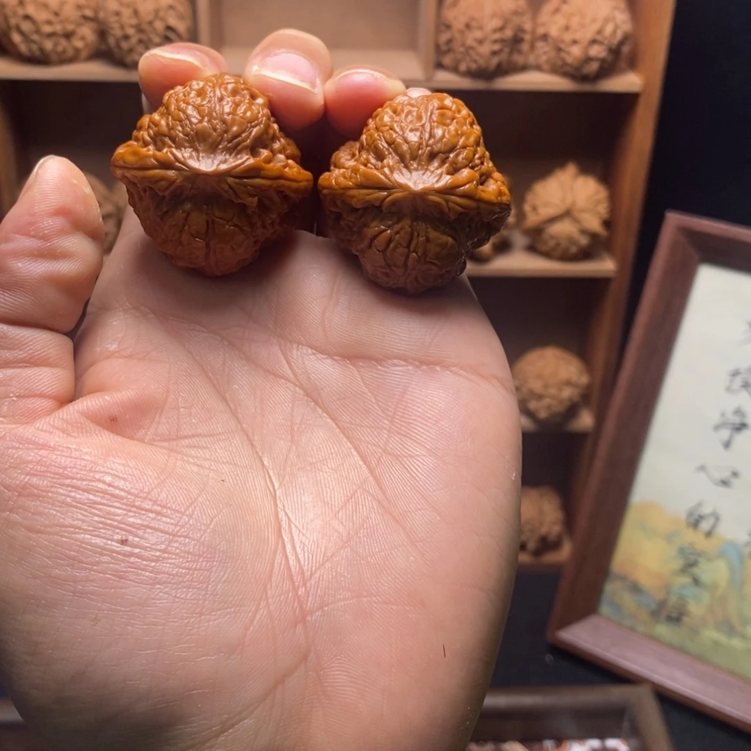 走***日文玩核桃吊坠大团圆
