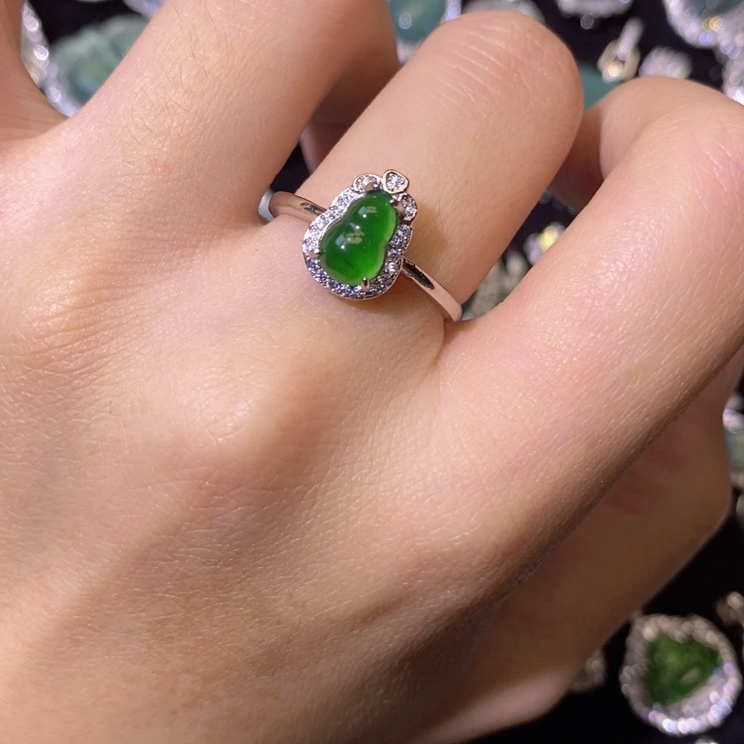 翡翠未镶嵌颈饰天然