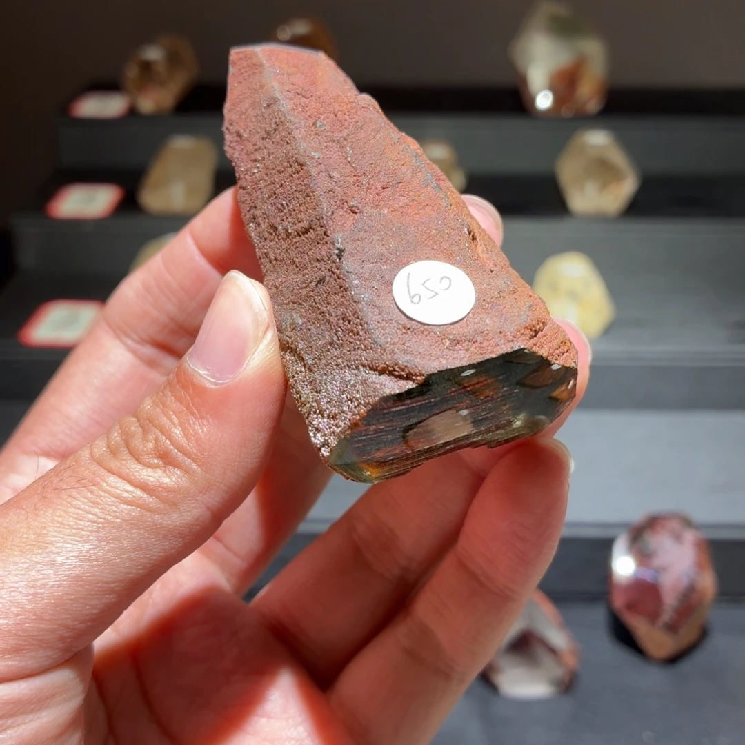 理***师水晶珠宝半成品未镶嵌