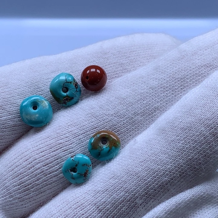 未镶嵌南红玛瑙珠宝奇石