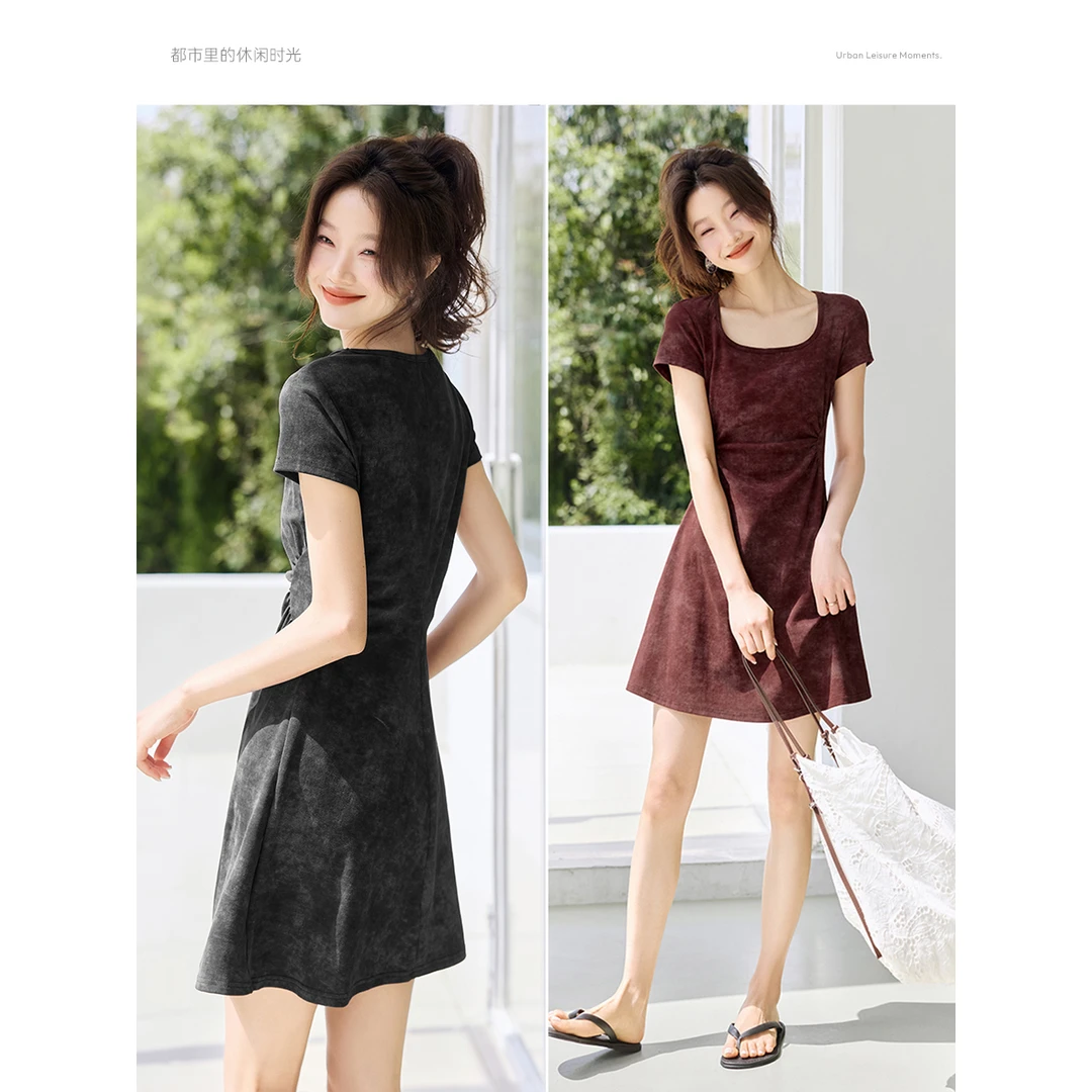 沫晗依美【盛夏日记】2025夏季新款休闲U领炒色褶皱T恤式短袖连衣裙