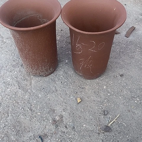 中国宜兴紫砂花盆