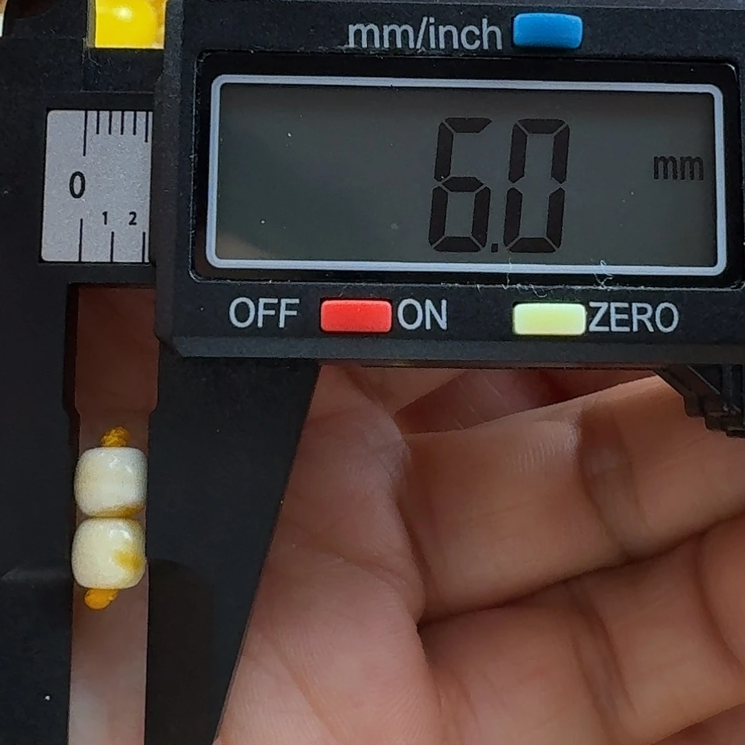 蜜蜡未镶嵌裸石12杂