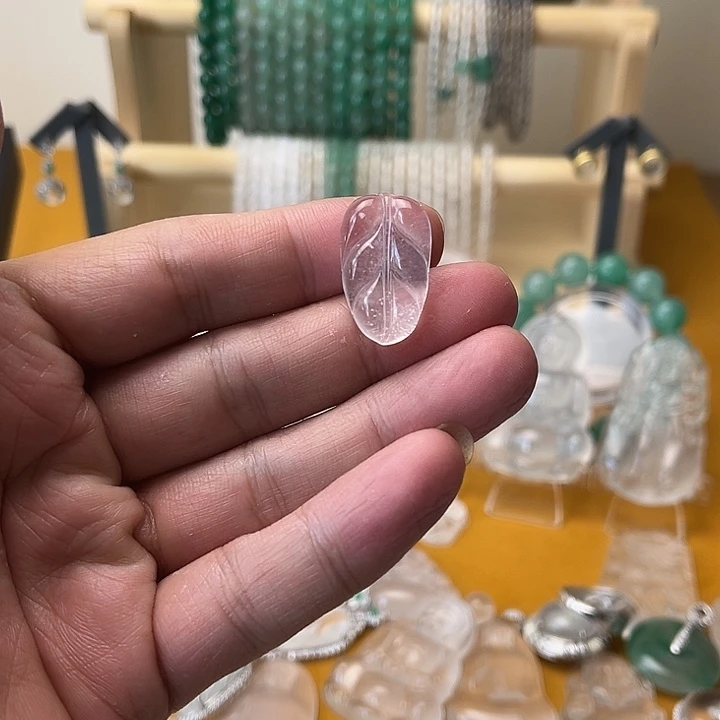 石英质玉叶子未镶嵌