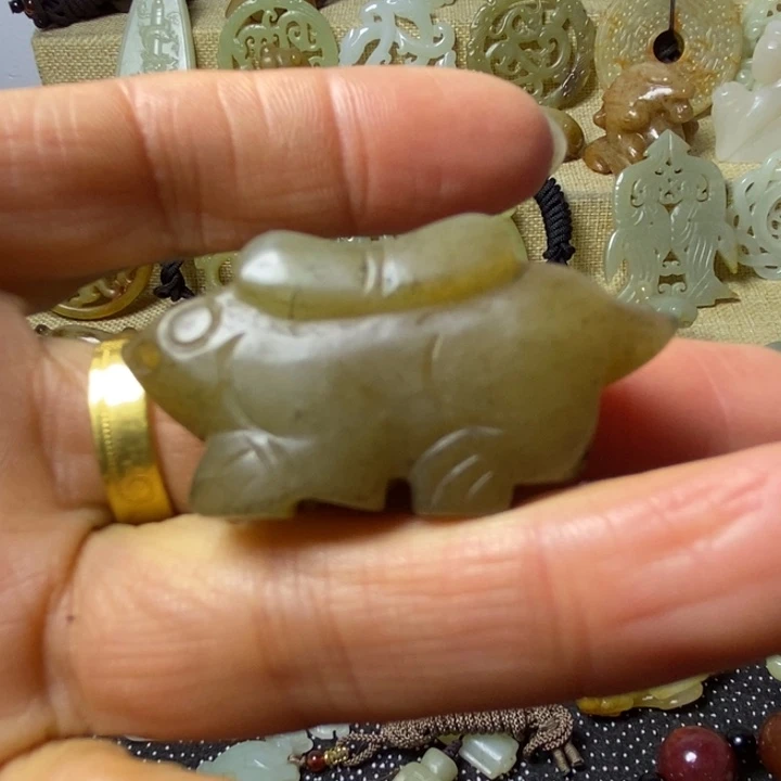 和田玉挂件未镶嵌