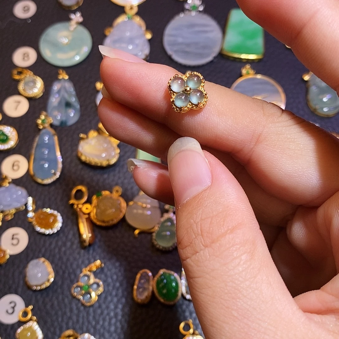 翡翠银S925镶嵌颈饰