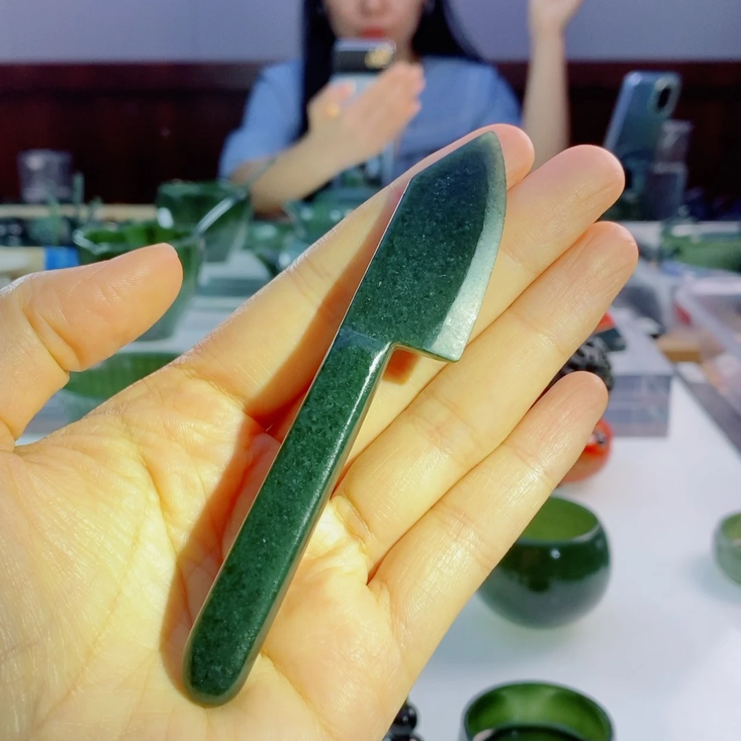 未镶嵌和田玉（青玉）挂件