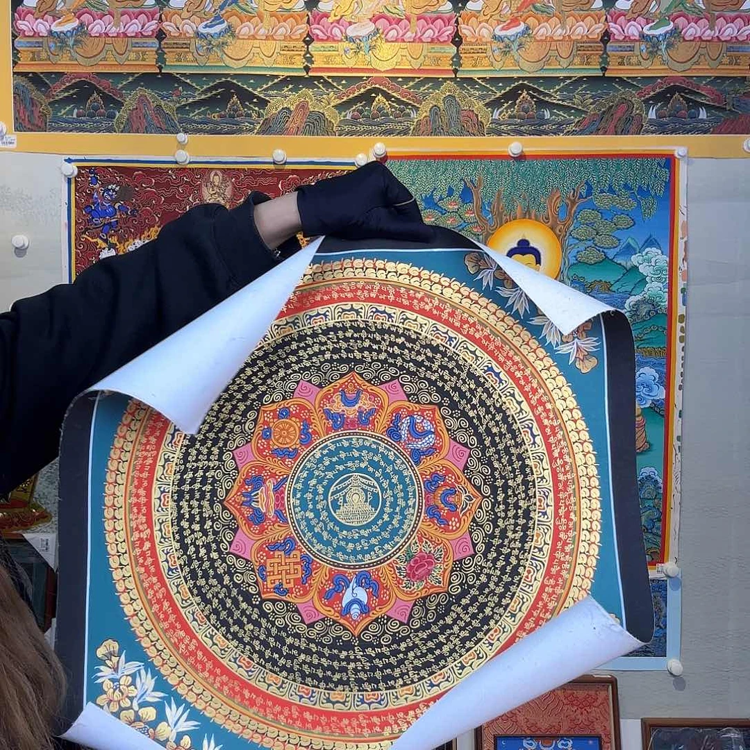 卷轴画纯手绘唐卡六字真言50厘米左右