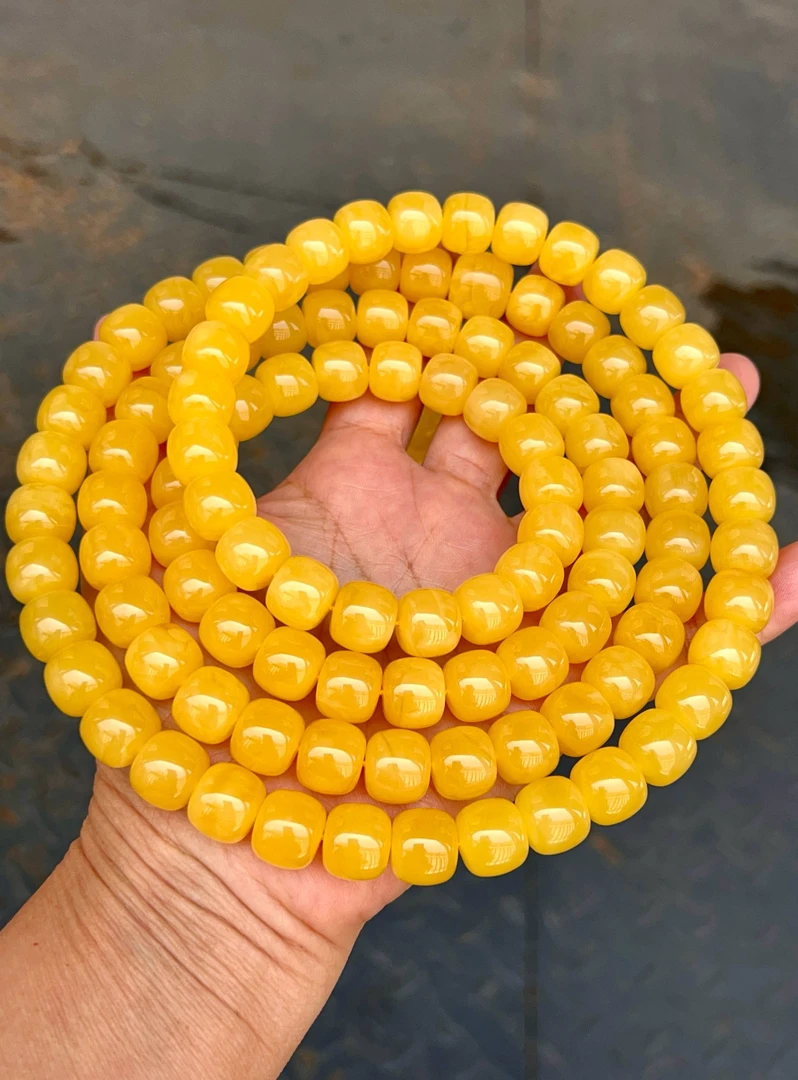 12+焦皮料鸡油红满蜡精工老形佛珠