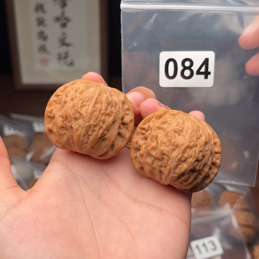 吊坠文玩核桃咖****丶铁锤