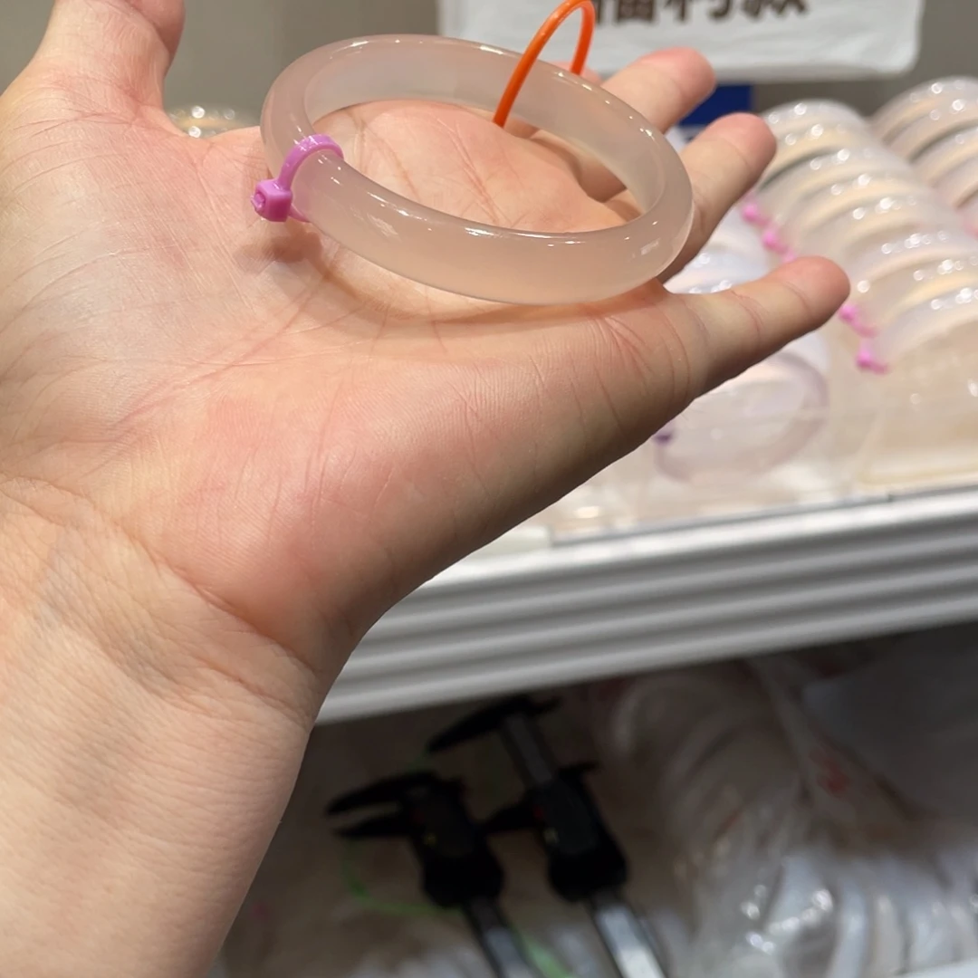欧***毑手镯玛瑙/玉髓合金53