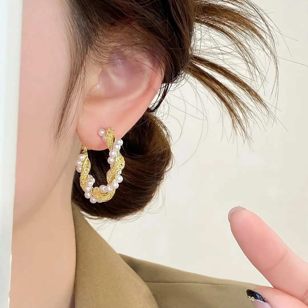 珍珠缠绕独特小众耳钉轻奢高级感气质大气耳环