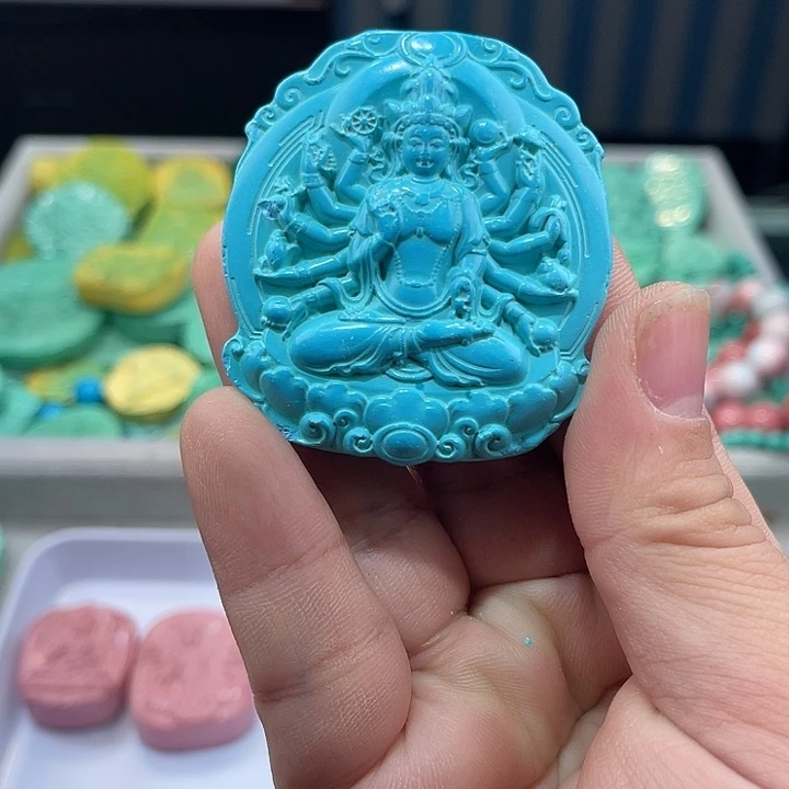 高瓷雕刻精品精美