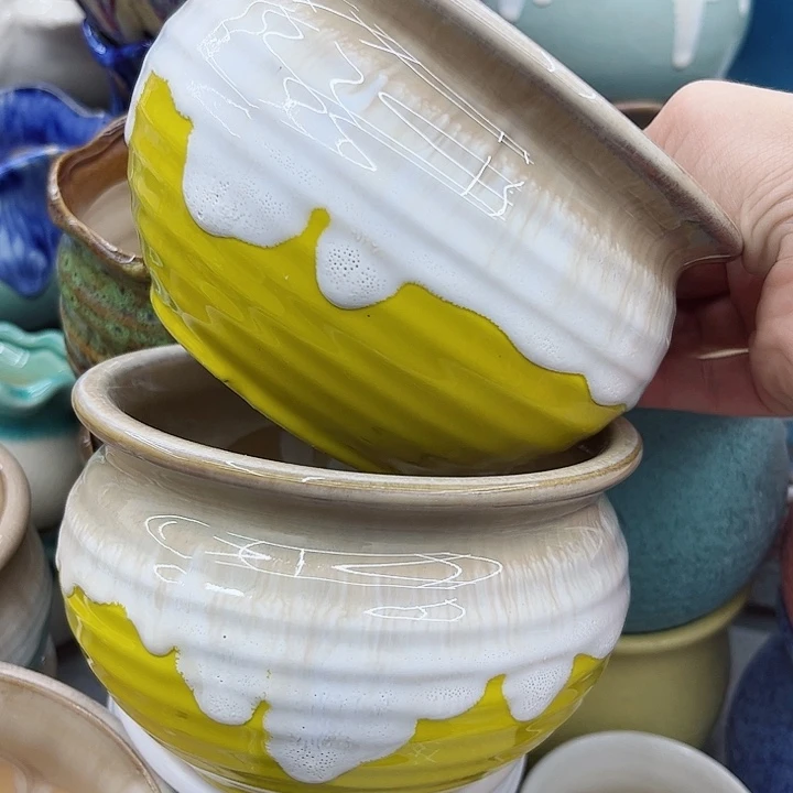 多肉绿植陶瓷花盆9.9包邮，有孔