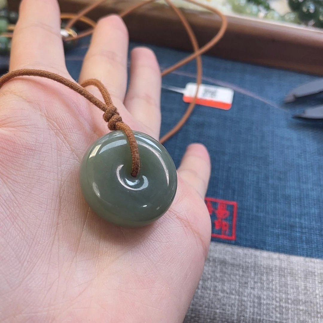 【闪购商品】手链未镶嵌和田玉