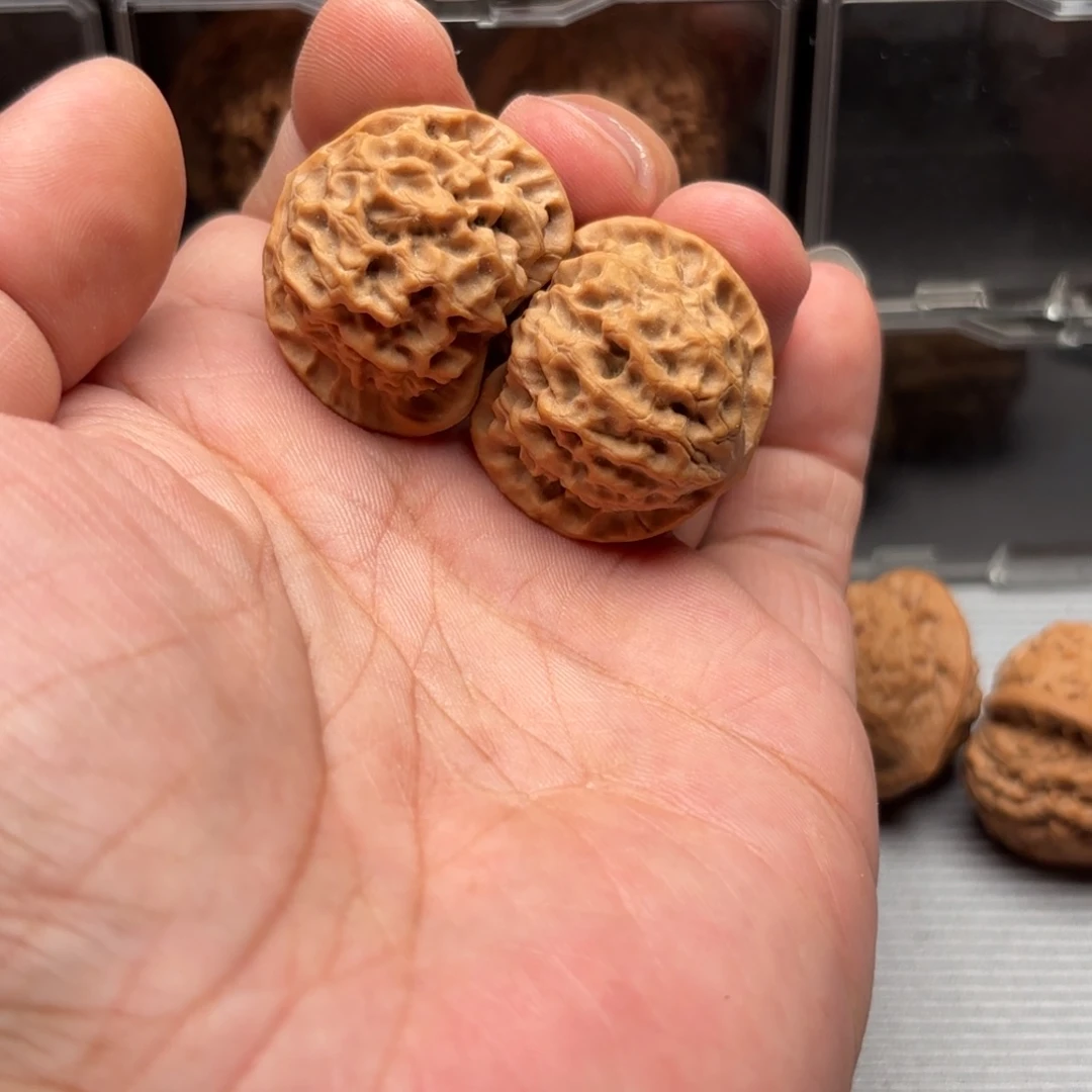 文玩核桃把件玄月33