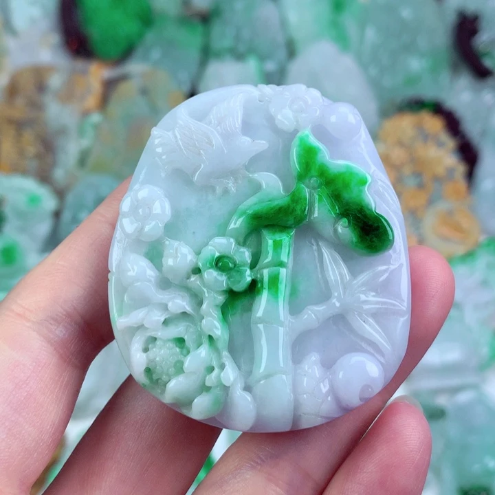 翡翠未镶嵌吊坠(不含链)