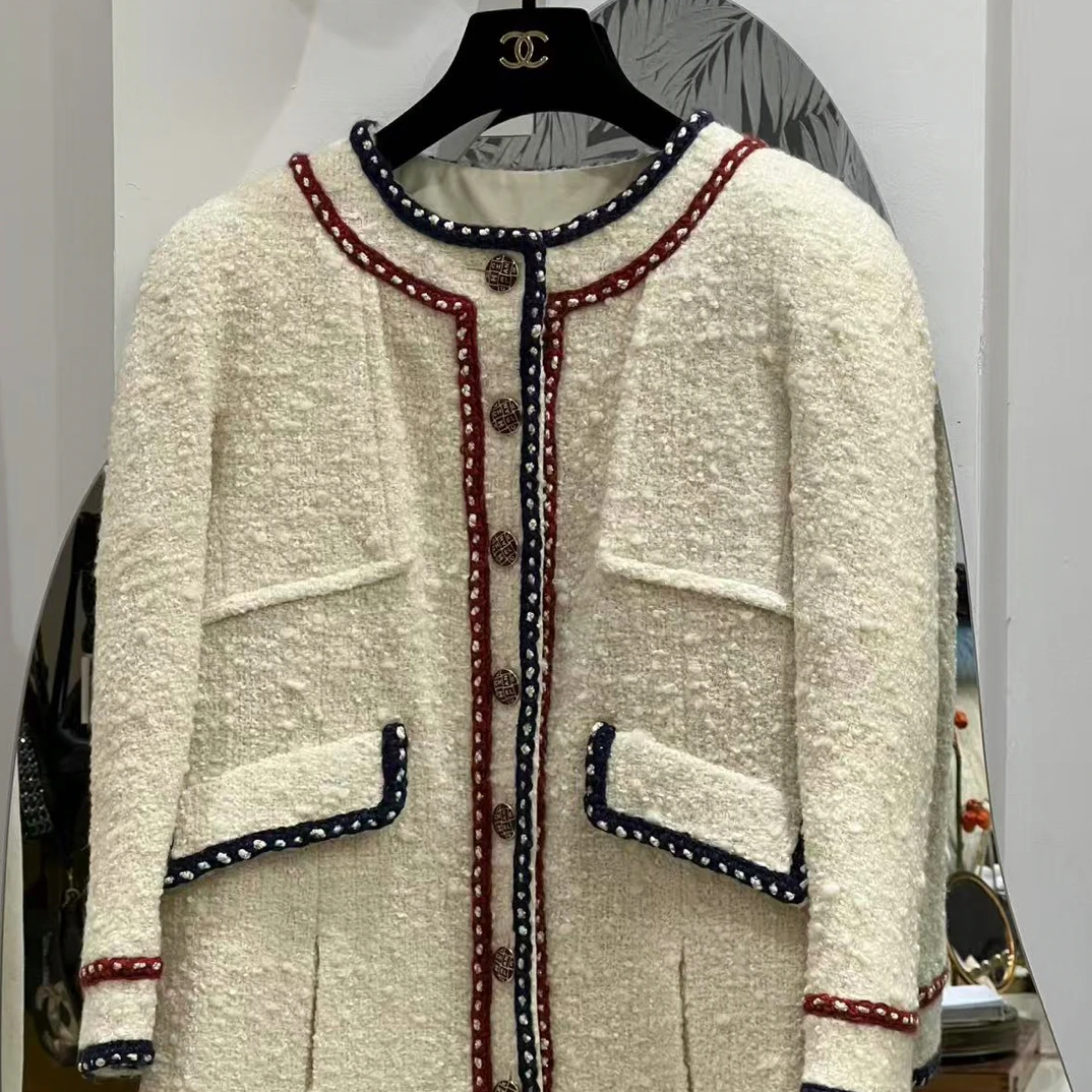 95新 Chanel/香奈儿 18A 汉堡系列白色圆领两口袋外套44码 98新