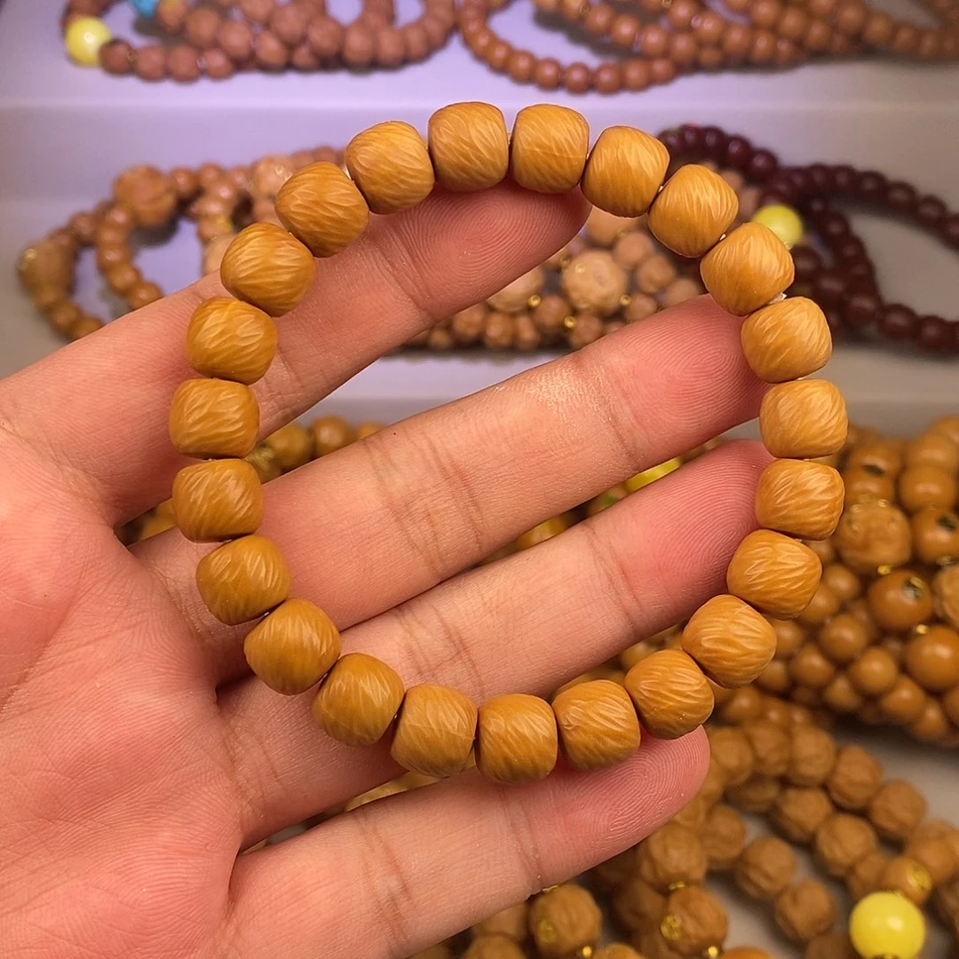 ****猴头核桃手串全品云锦
