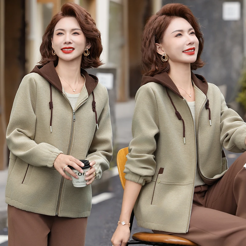 中年妈妈春秋装新款连帽外套时尚洋气休闲短款开衫中老年夹克上衣