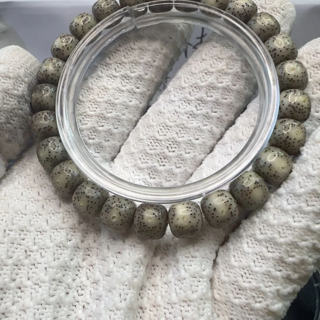 星月菩提手串奶奶灰爆透款大留白