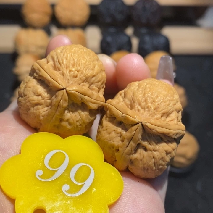 核桃三棱35核桃尺寸