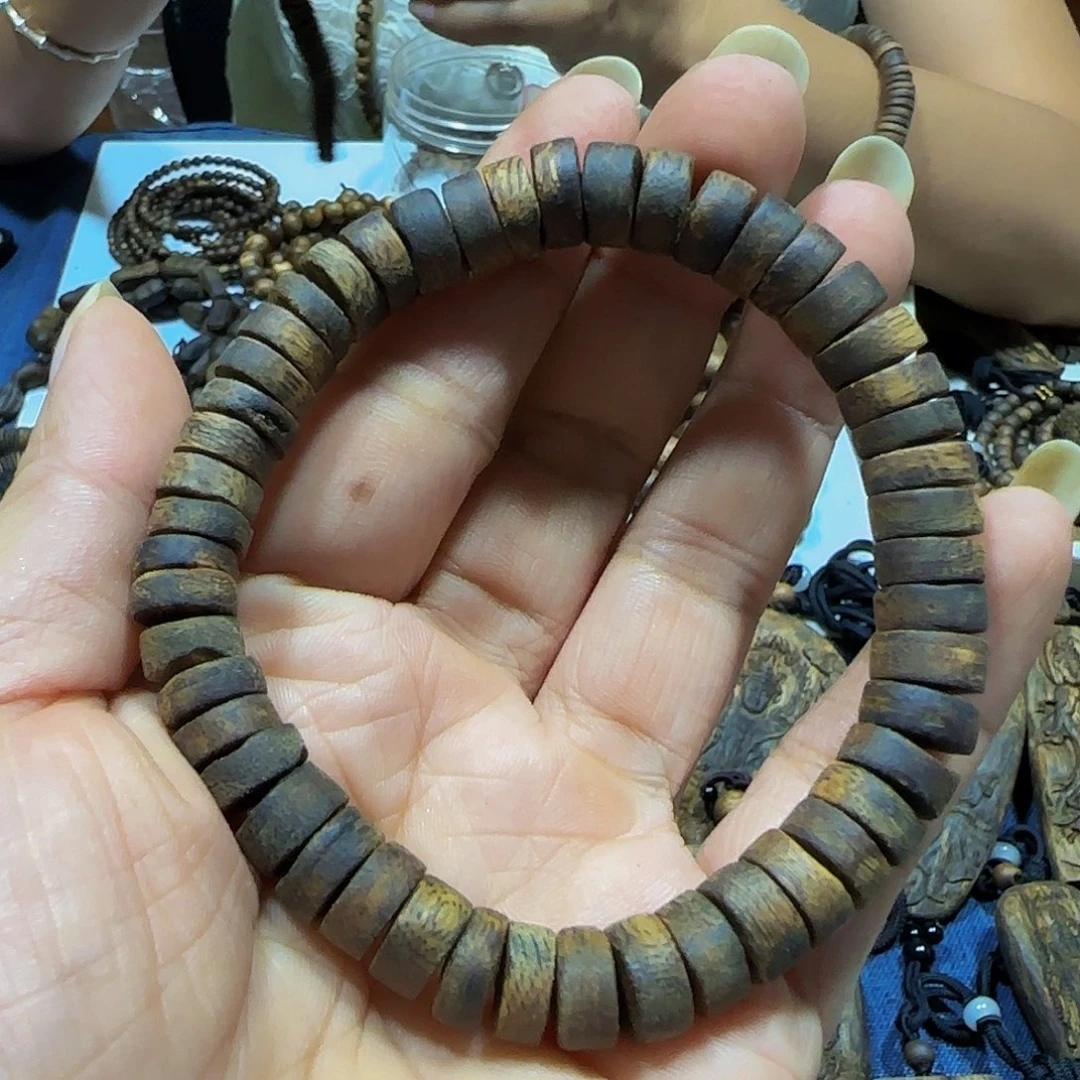 沉香沉香碎屑海南白奇乌身算盘珠10克
