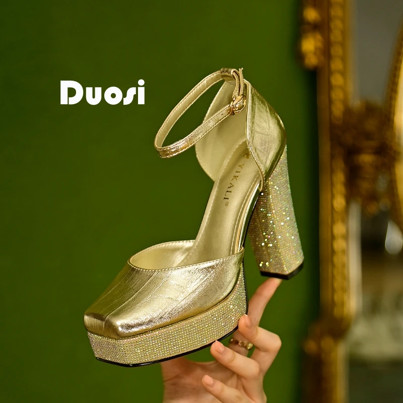 【DUOSI】11cm明星同款宴会鞋女超高粗跟高跟鞋时尚中空单鞋9816-8