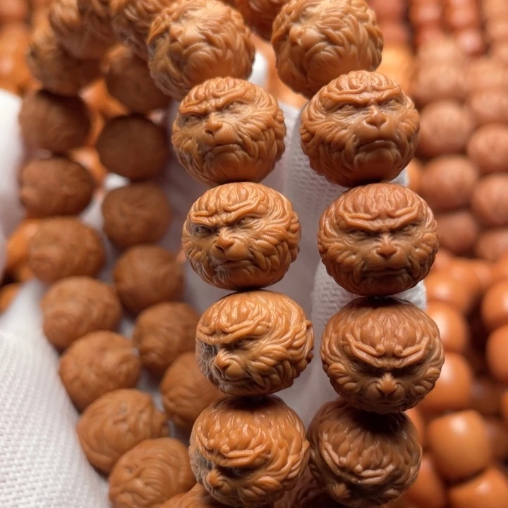 猴头核桃吊坠4**9斗战胜佛