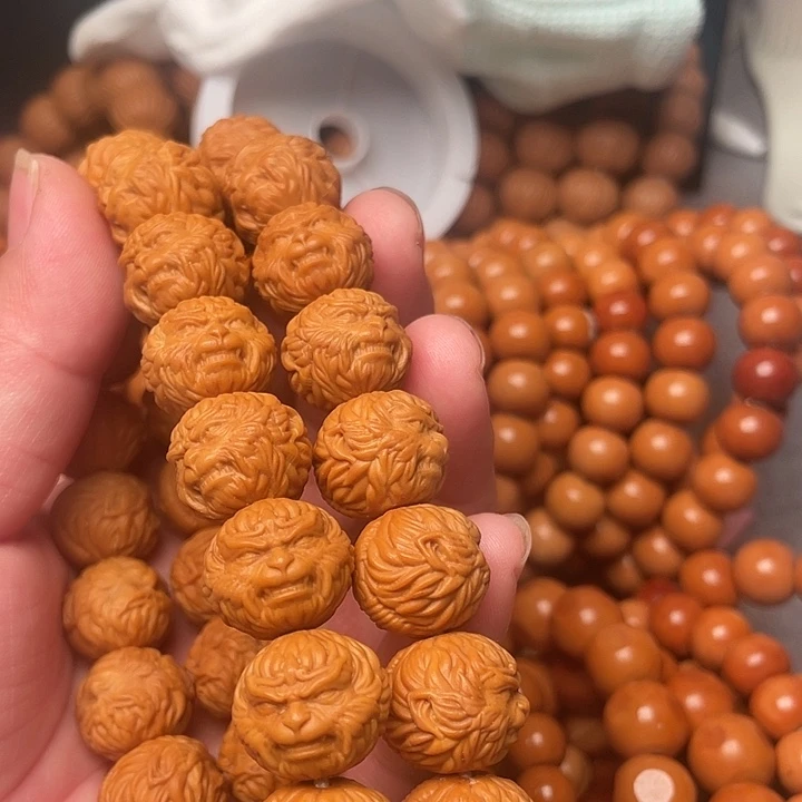 猴头核桃手串戏**生黑