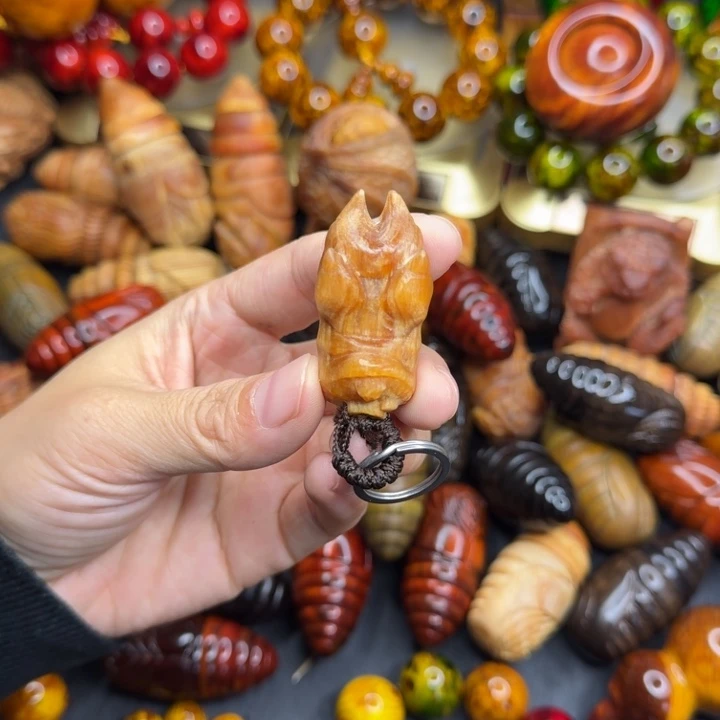 松木琥珀木文玩手串