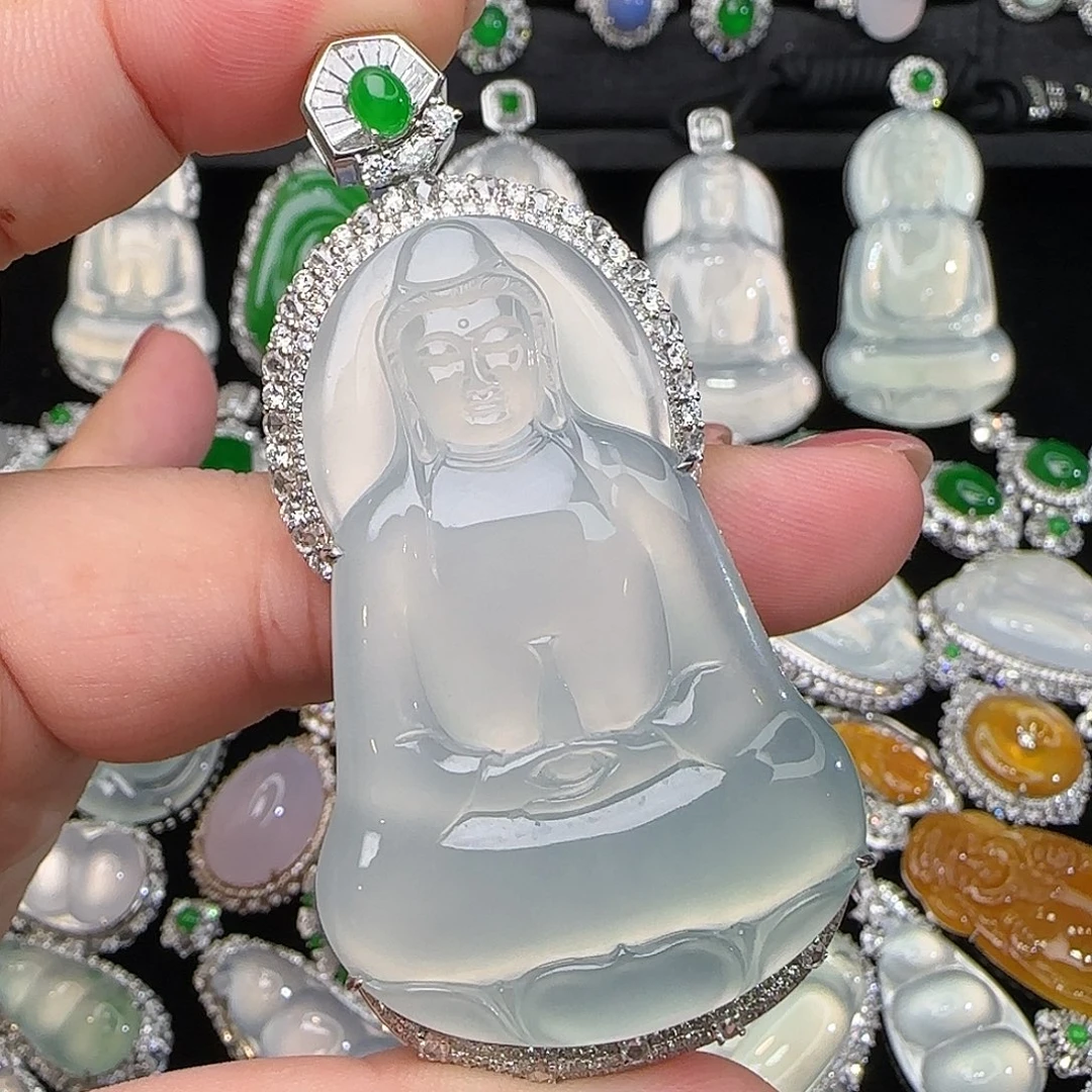 翡翠18K金镶嵌颈饰天然翡翠