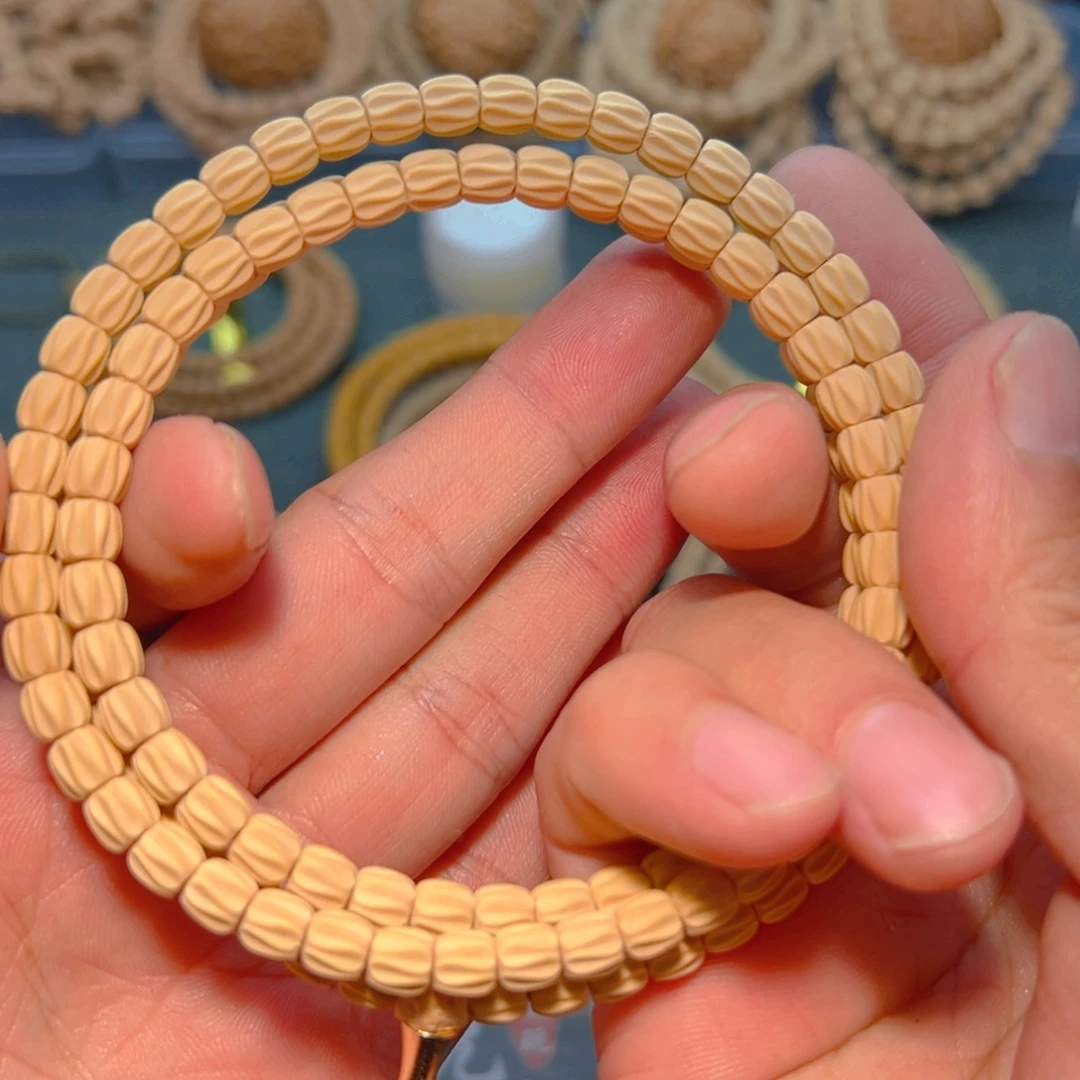 M***e吊坠柏香籽/百香籽