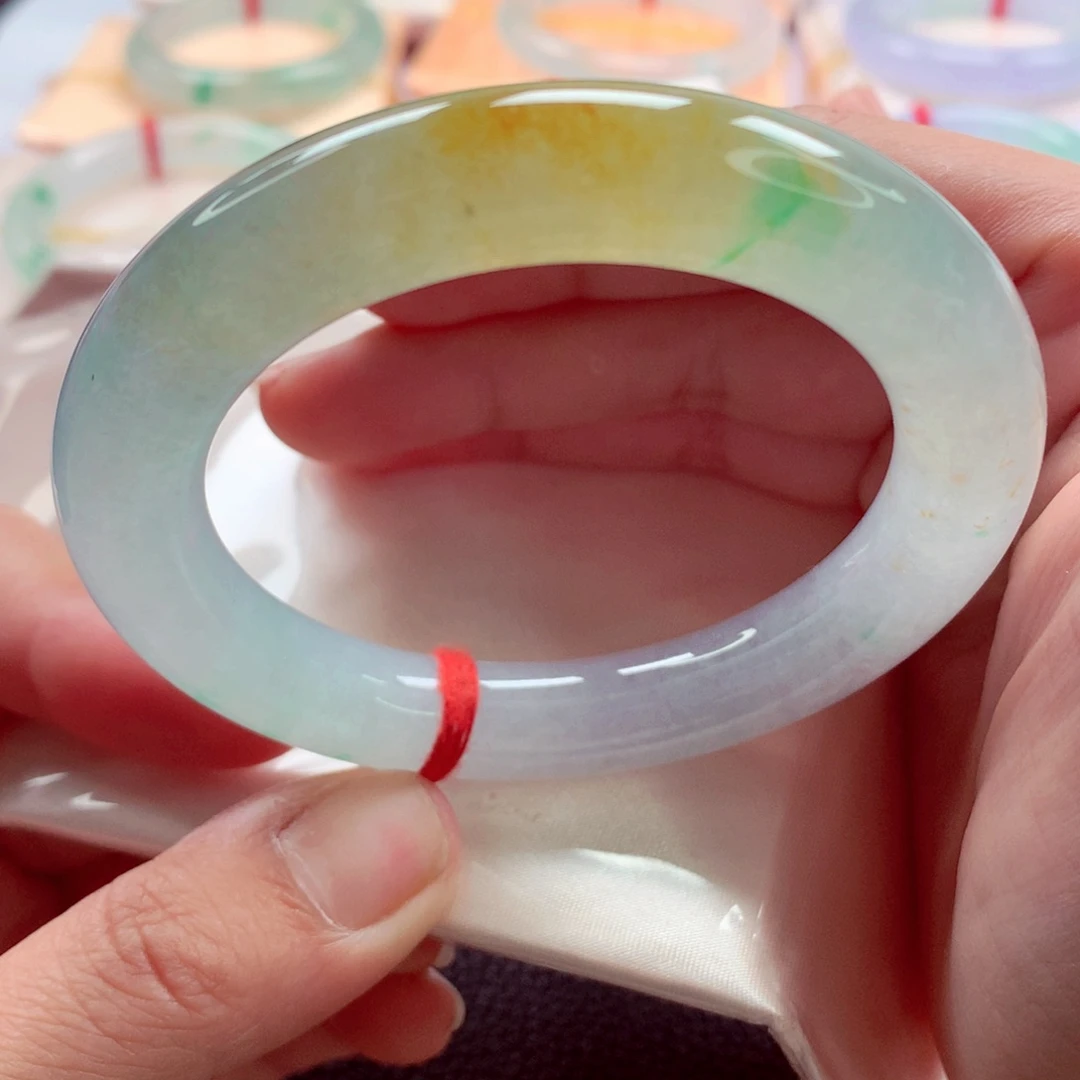 翡翠未镶嵌手镯（圆镯）师妹55胖圆一镯难求黄加绿（33号）