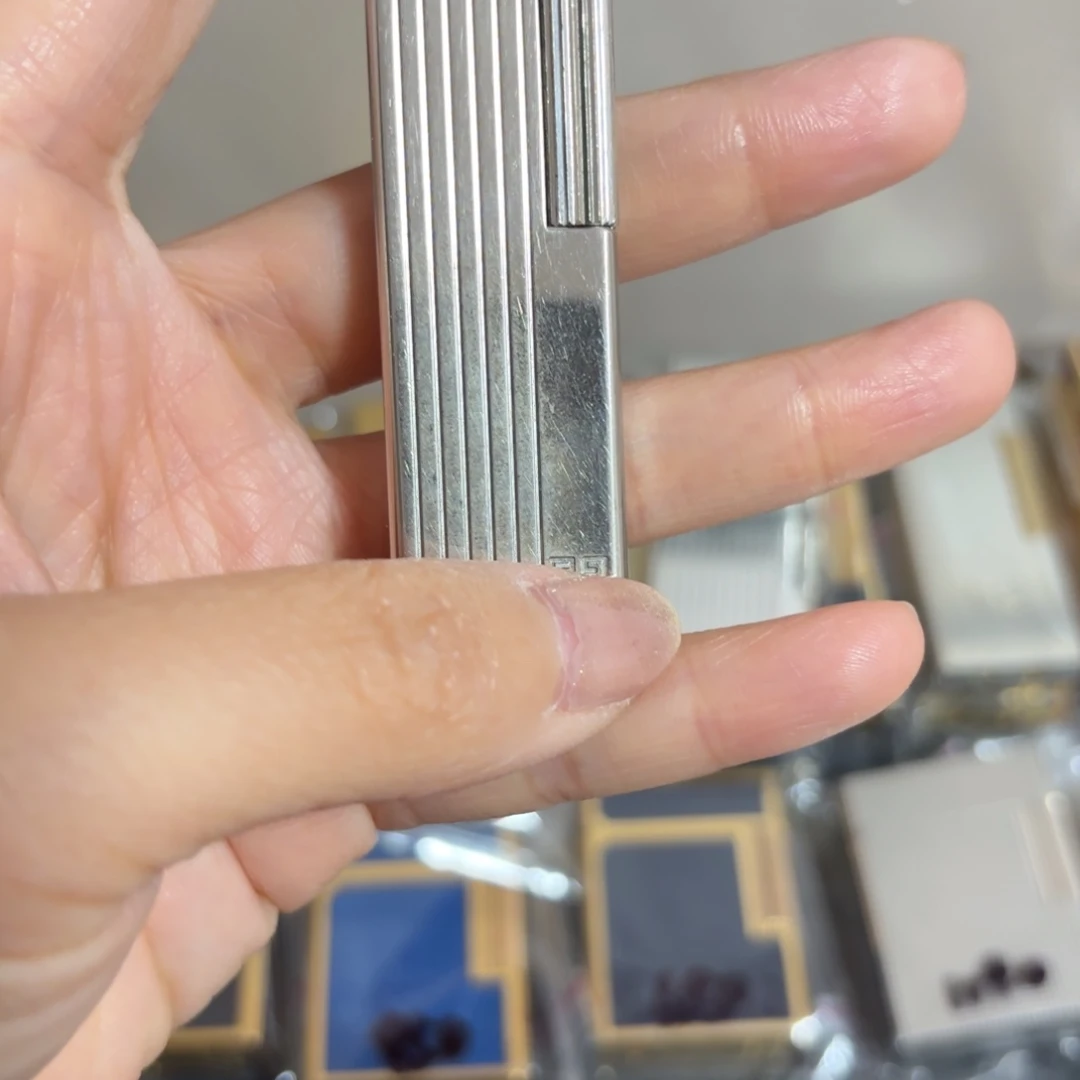 都登卡中古打火机